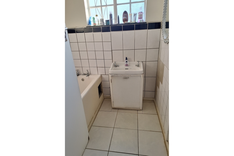 To Let 3 Bedroom Property for Rent in Cambridge Eastern Cape